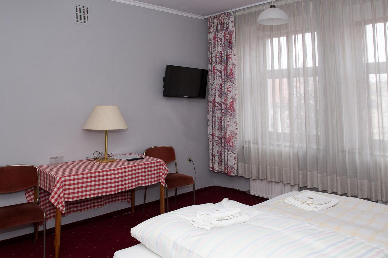 Hotel Karkonosze Kamienna Gora Dış mekan fotoğraf